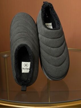 Hurley Men's Arlo Puff Quilted Slip-On Loafers in Charcoal Black Sz 10